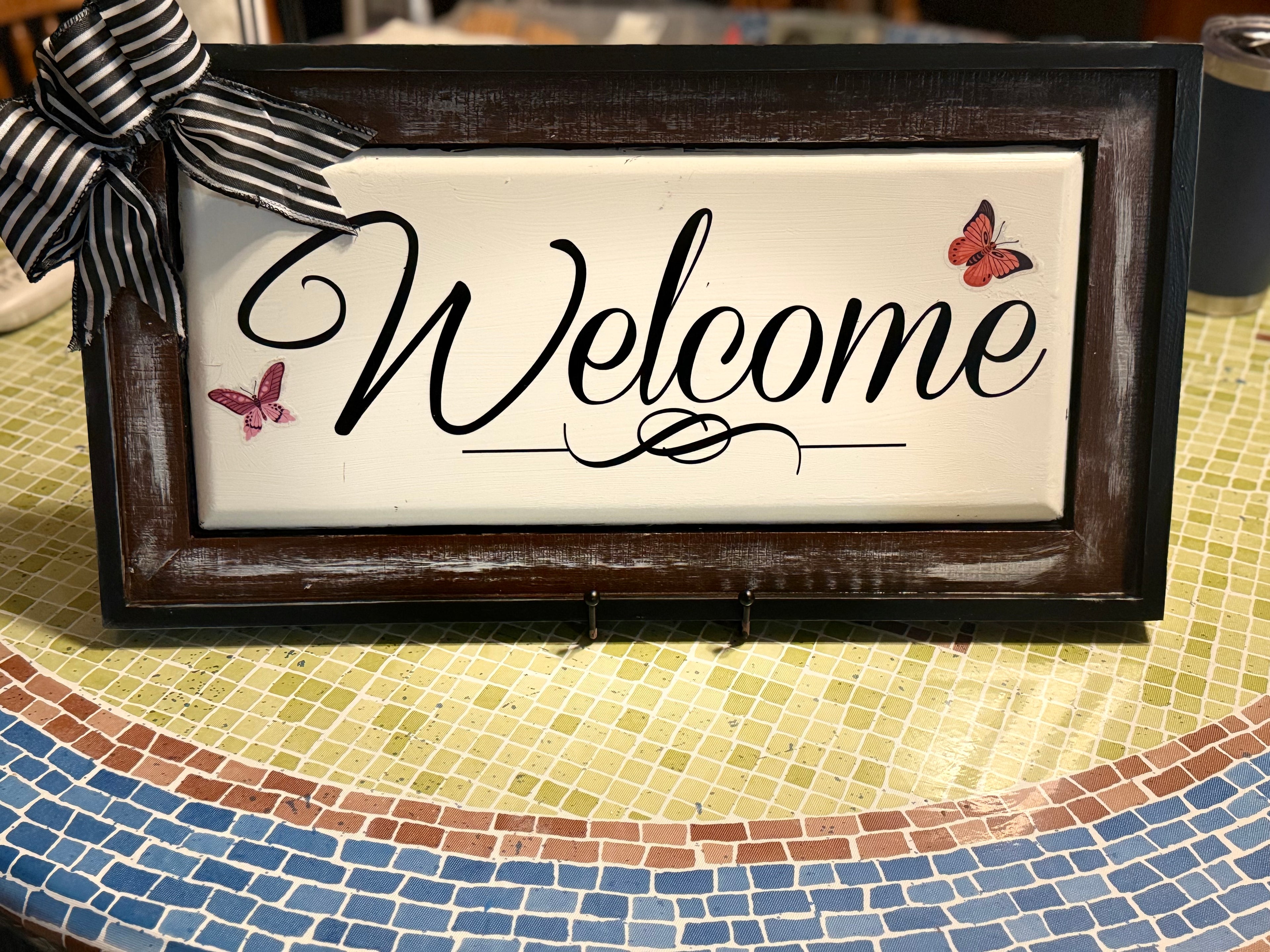 Welcome Metal Sign with Bow & Butterflies – 10x20#55