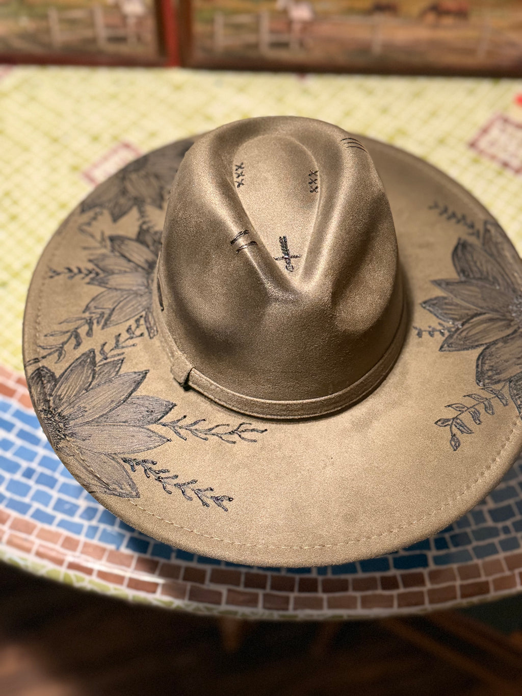 Handmade Wood-Burned Floral Western Hat – Adjustable Suede-Feel Brim