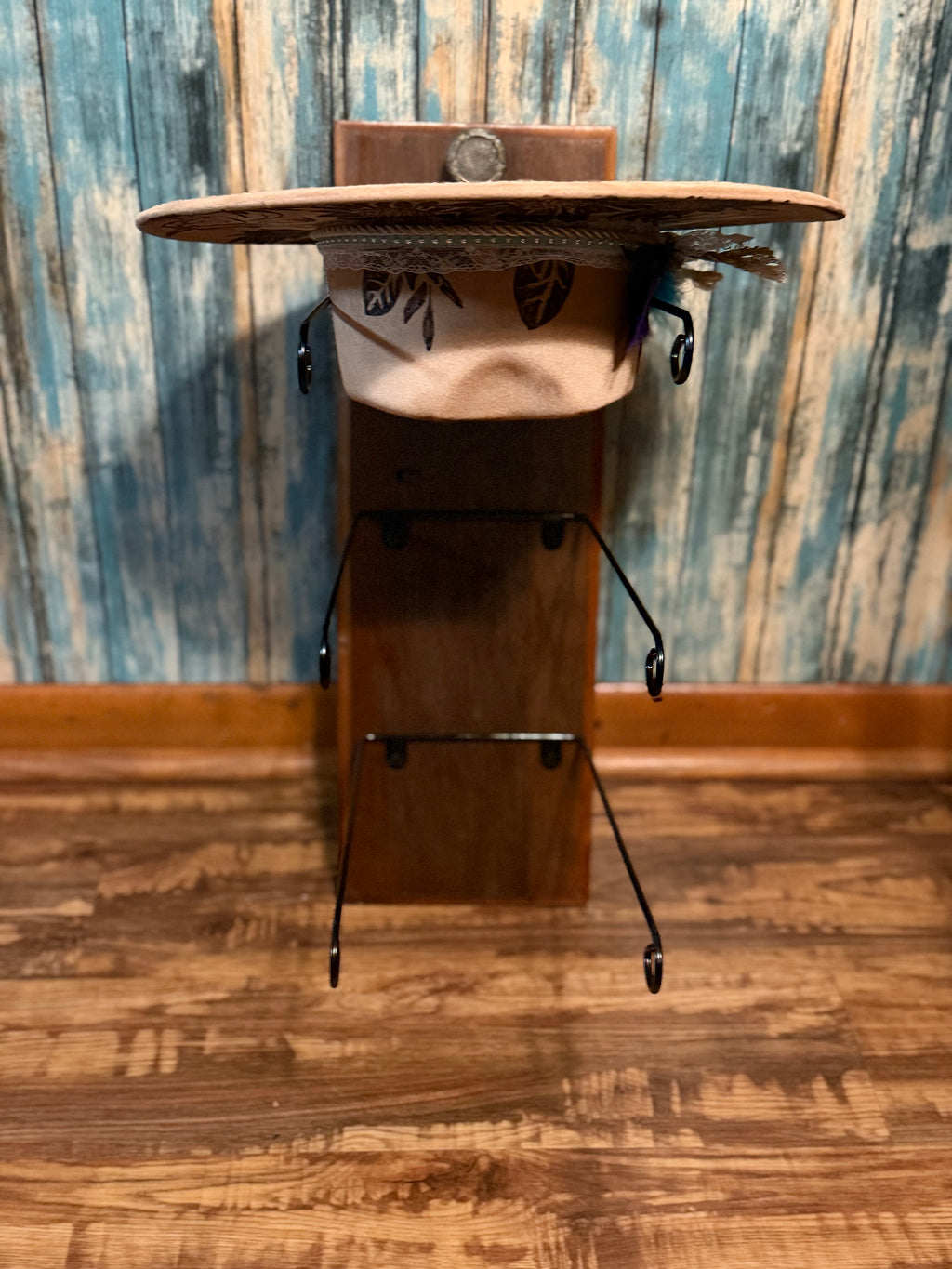 Handmade Wooden Cowboy Hat Rack – 21x7.5#56