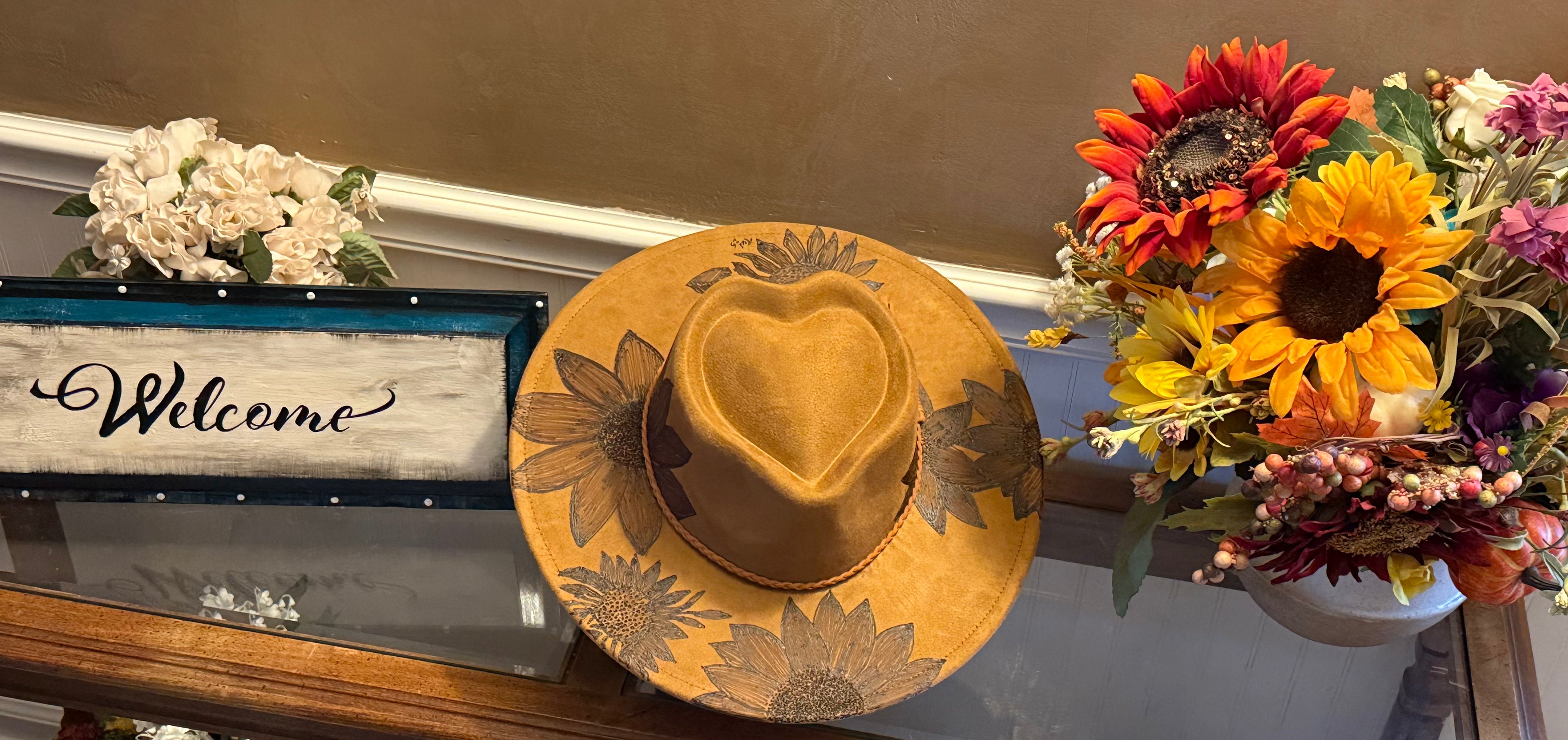 Adjustable Heart-Crown Sunflower Cowboy Hat – Hand-Burned Western Style#24